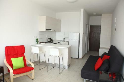 Anemos Apartments