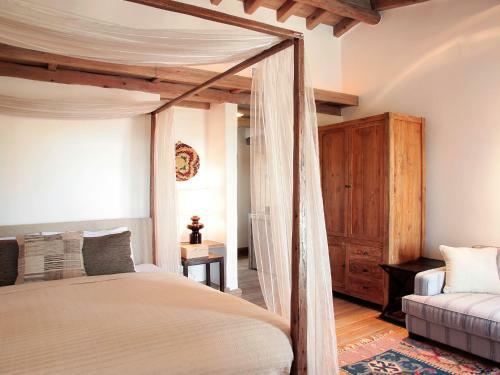 Hostal Apokryfo Traditional Guesthouse