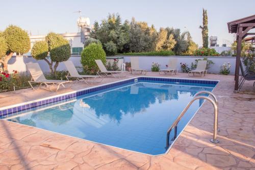 Makronissos Beach Villas