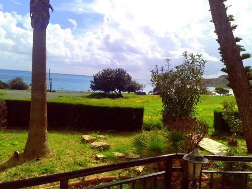 Yialos Apartments
