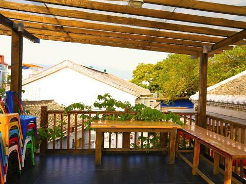 Jiaochangwei Coco Inn