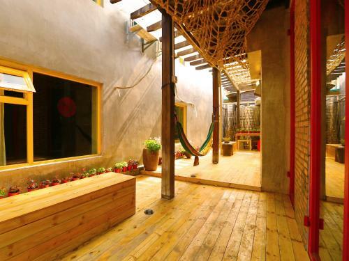 Jiaochangwei Coco Inn