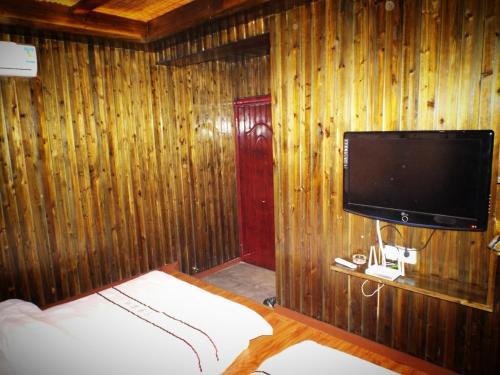 Narrow Alley Hostel