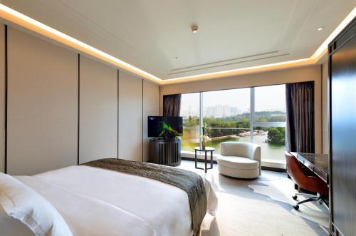 Fuzhou Lakeside Hotel