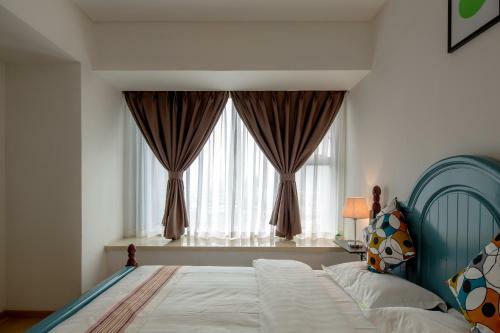 Chengdu Memory Space Apartment Taiguli Branch