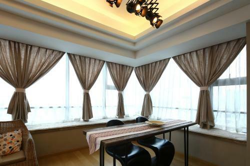 Chengdu Memory Space Apartment Taiguli Branch