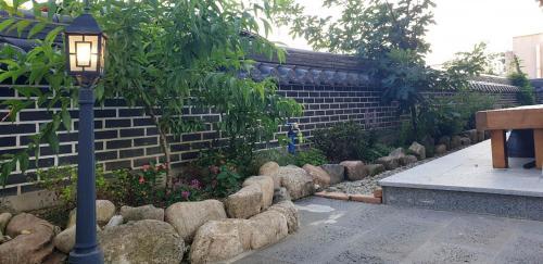 Hostal Leega Hanok