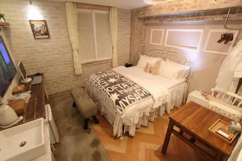 February Hotel Hwanggeum