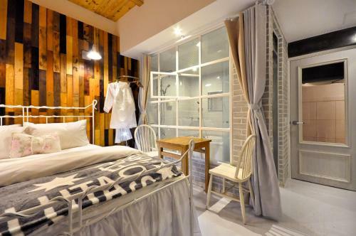 February Hotel Hwanggeum