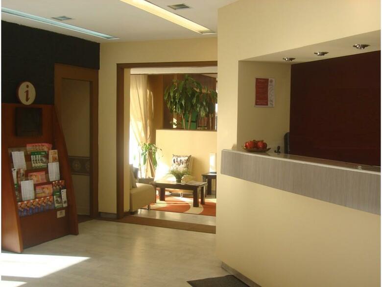 Hotel Napoles