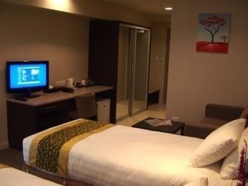 Auckland City Hotel ? Hobson Street
