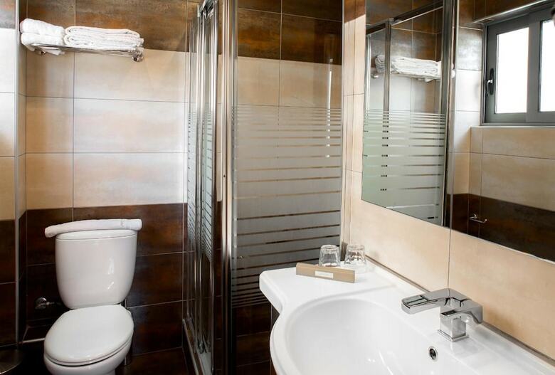 Apartamentos Areos Hotel