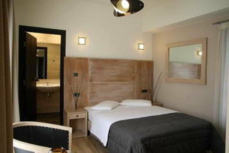 Apartamentos Areos Hotel