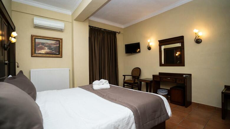 Dellas Boutique Hotel