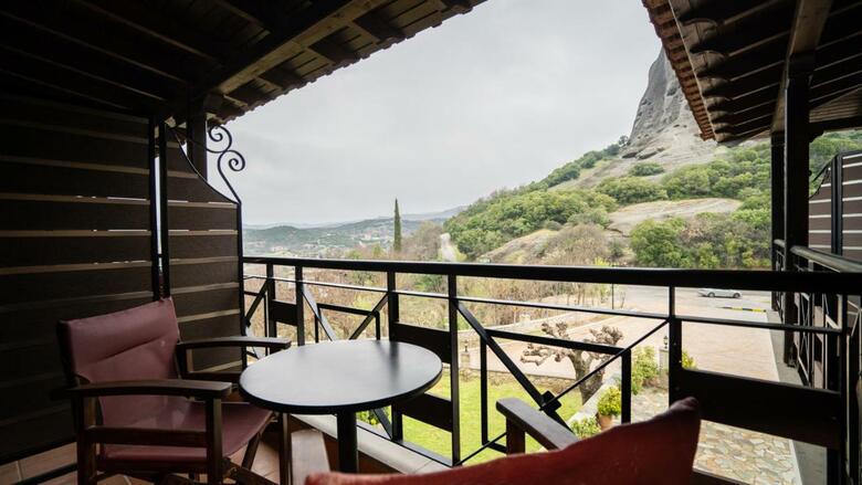 Dellas Boutique Hotel