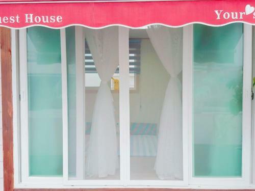 Hostal Yours Guesthouse In Tongyeong