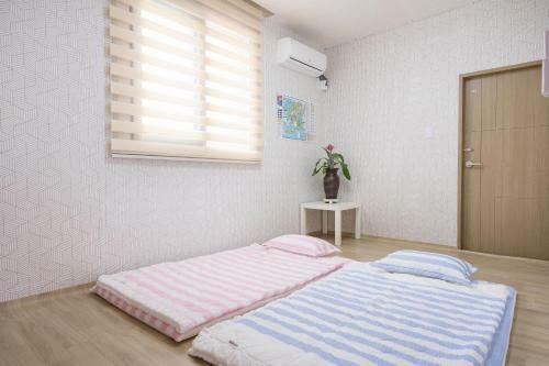 Hostal Yours Guesthouse In Tongyeong