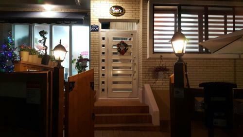 Hostal Yours Guesthouse In Tongyeong