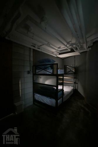 Hostal That House