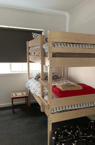 Bed & Breakfast Be On Lydiard Too