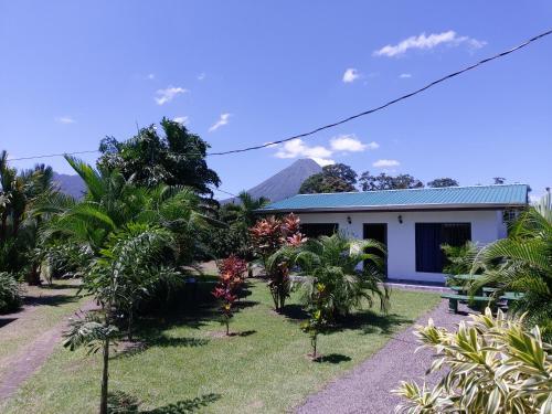 Hostal Amapolas Del Arenal