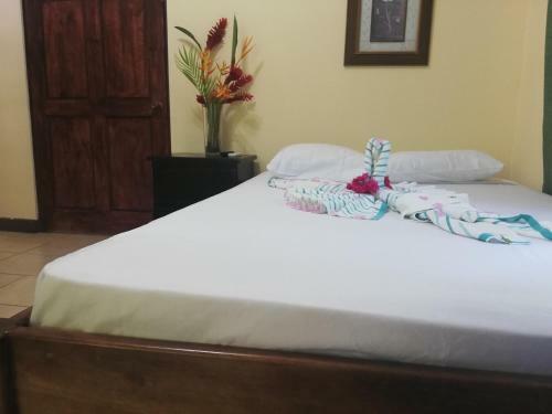 Posada Paradise Inn