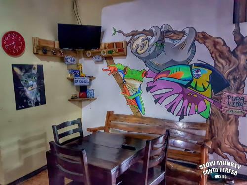 Hostal Slow Monkey Hostel