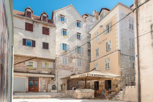 Apartamentos Dosud House Studios