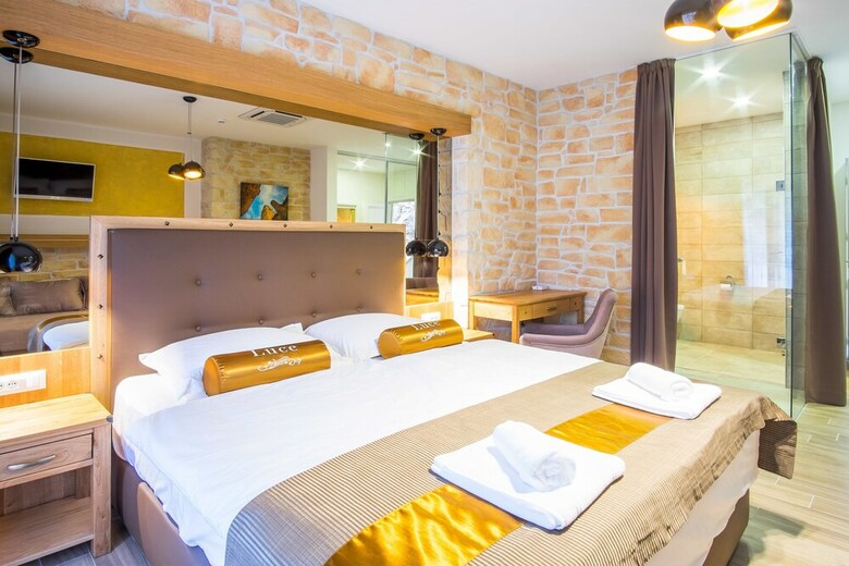 Bed & Breakfast Luksuzne Sobe Luce