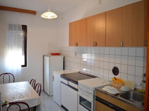 Apartments Mate 556