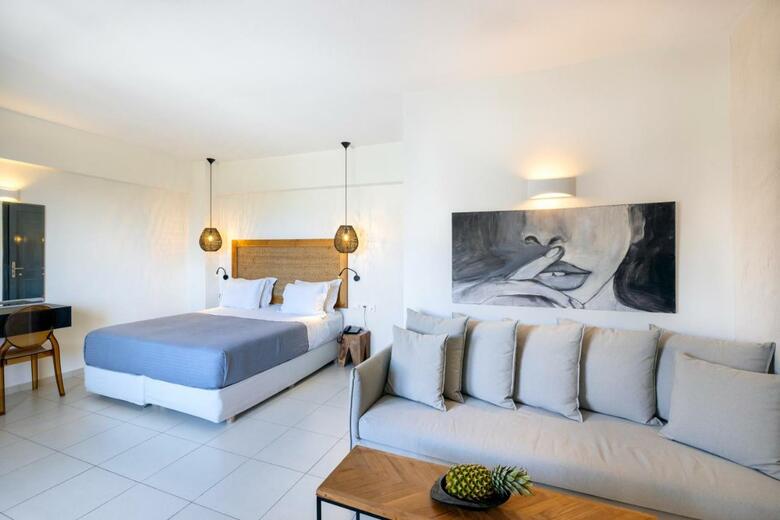 Hotel La Stella Apartments & Suites
