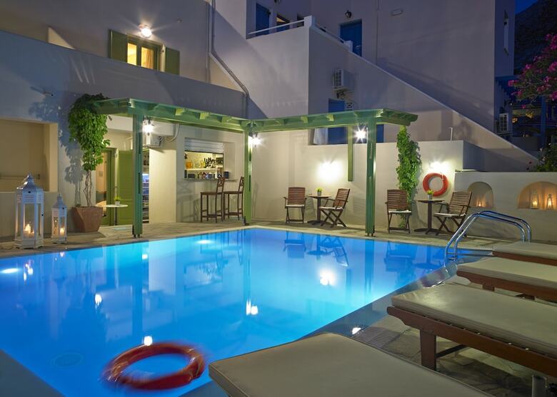 Hotel Studios Marios