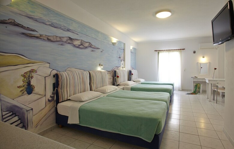 Hotel Studios Marios