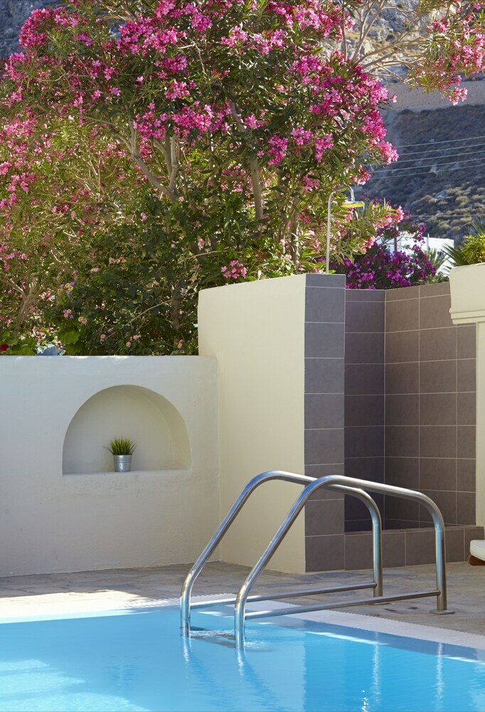 Hotel Studios Marios