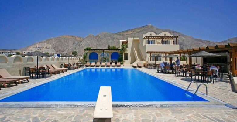Thera Mare Boutique Hotel