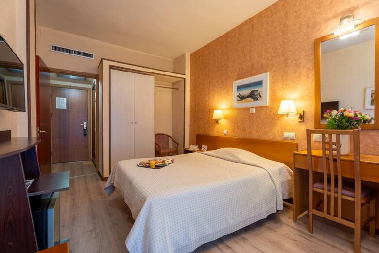 Hotel Queen Olga