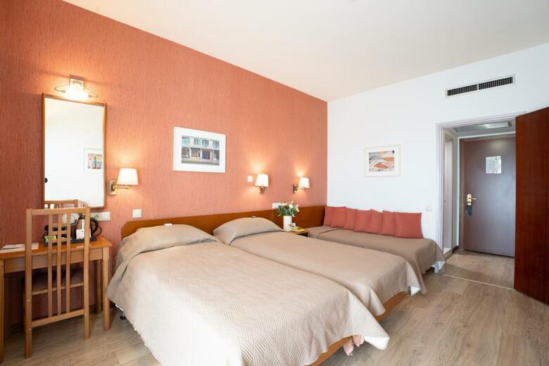 Hotel Queen Olga