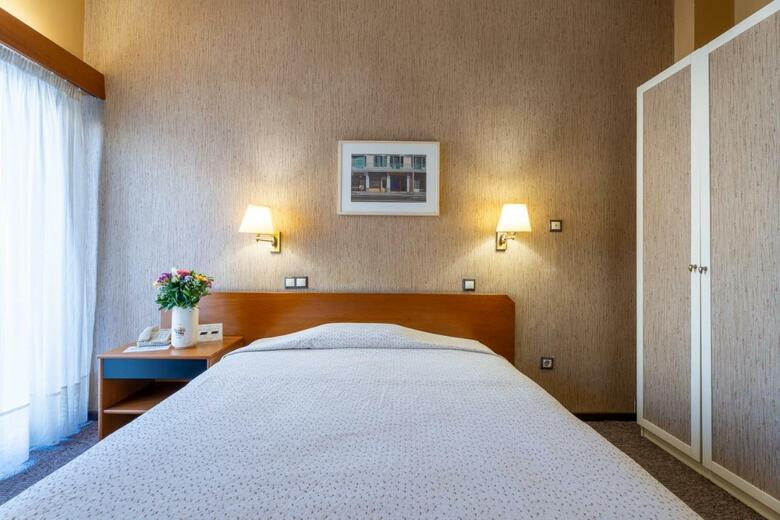 Hotel Queen Olga