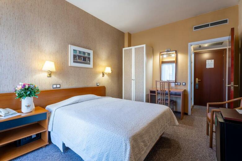 Hotel Queen Olga