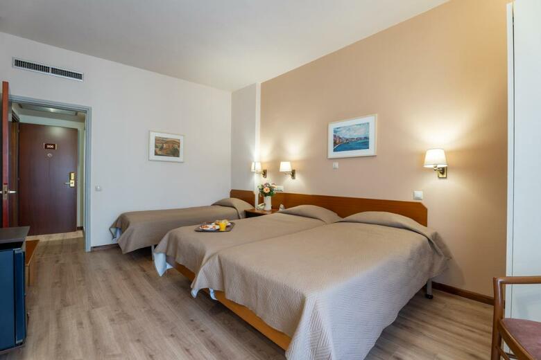 Hotel Queen Olga