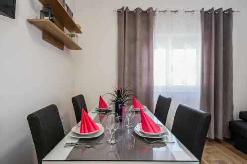 Apartments Josip