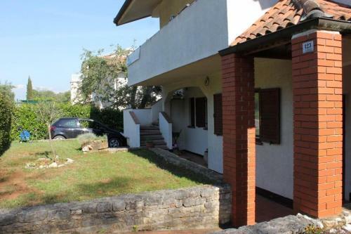 Apartments With A Parking Space Karigador (novigrad) - 2534