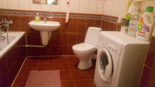 Hostal Vladimir Guest House