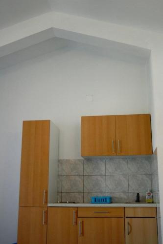 Apartments Leo