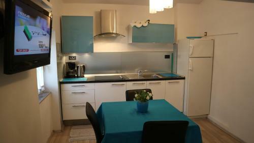 Apartments Komel