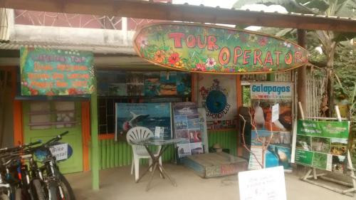 Hostal Caba�as La Chicharra