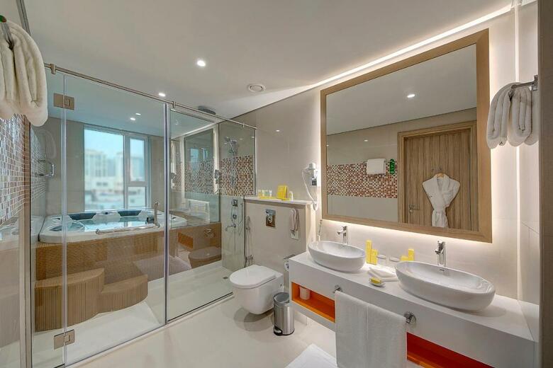 Hotel Al Khoory Atrium