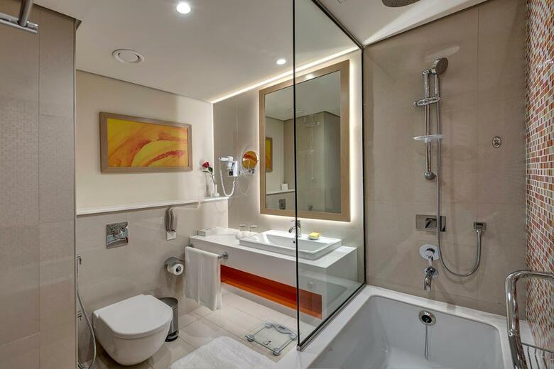 Hotel Al Khoory Atrium