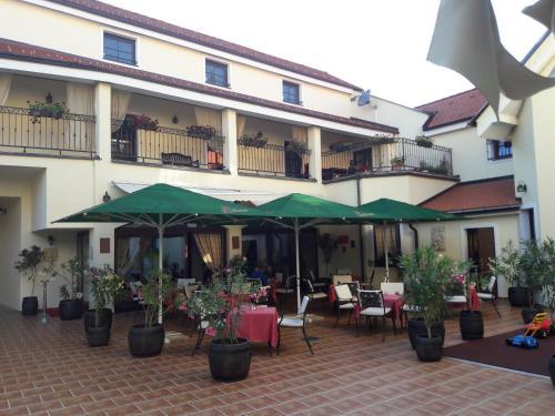 Hostal Hotel Sebastian U Hoffera