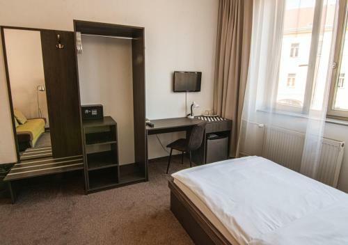 Hostal Pension Horse Inn